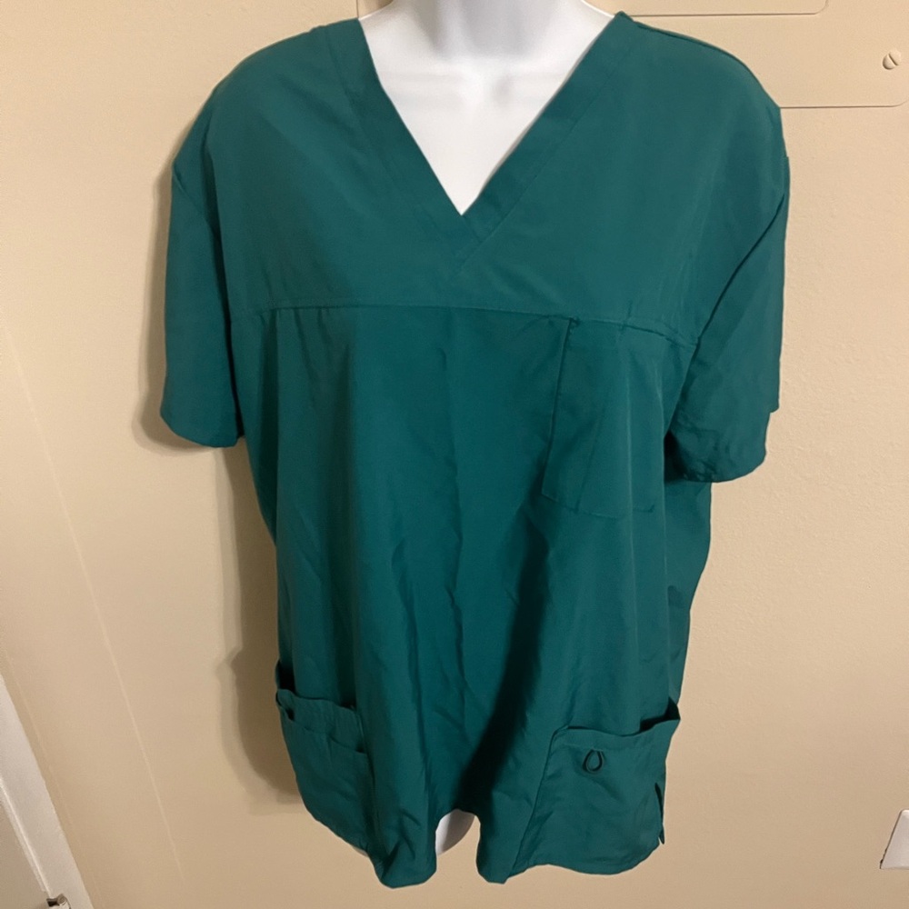 Green V-Neck Women's Scrub Top